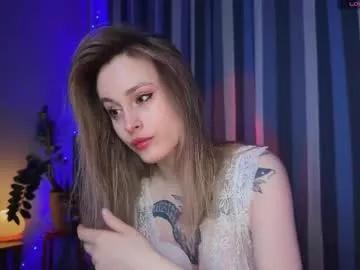 aviva_faith from Chaturbate