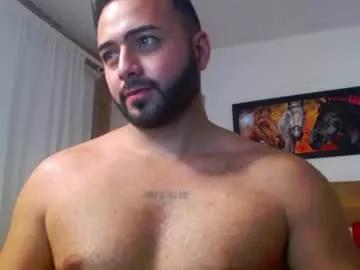 axxel_chris from Chaturbate