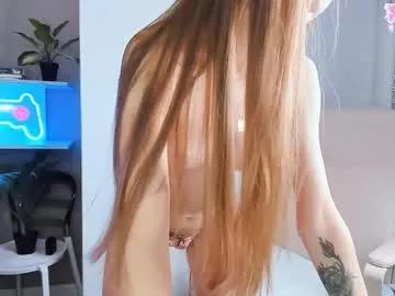 Explore our live girls sluts from our Custom and Multi clubs and checkout exclusive access to highly interactive content, such as shape, hair, titties, pussy type and many more.