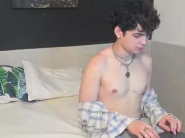 azzrel_ethann from Chaturbate