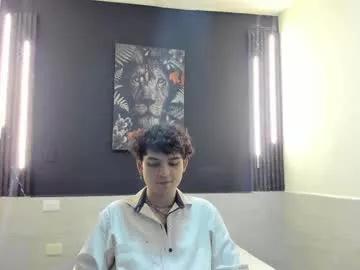 azzrel_ethann from Chaturbate