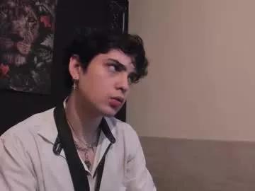 azzrel_ethann from Chaturbate