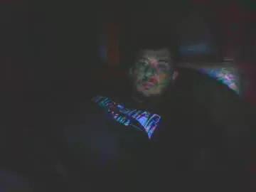 baadddboooy69 from Chaturbate