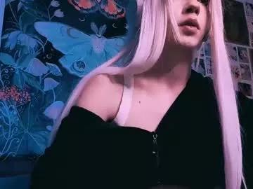 babe_moister from Chaturbate