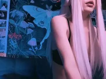 babe_moister from Chaturbate
