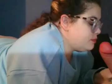 babyelle0 from Chaturbate