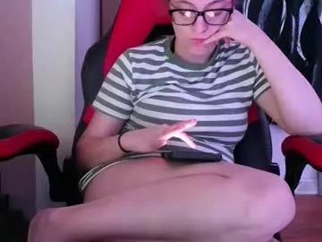 bambiboo8113 from Chaturbate