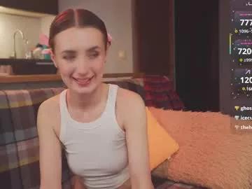 bananya_kitty from Chaturbate
