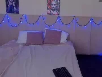 barbiemuscle1 from Chaturbate