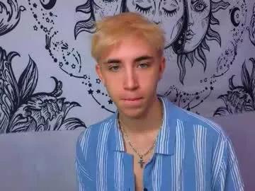 batarol0 from Chaturbate
