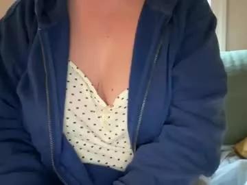 bbbecky33 from Chaturbate