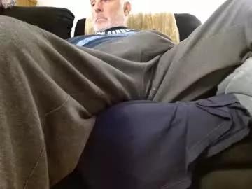 bbboooyyy11 from Chaturbate