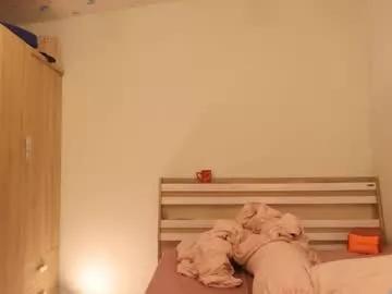bee_thai from Chaturbate