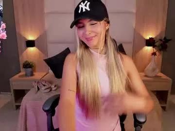 bella1207 from Chaturbate