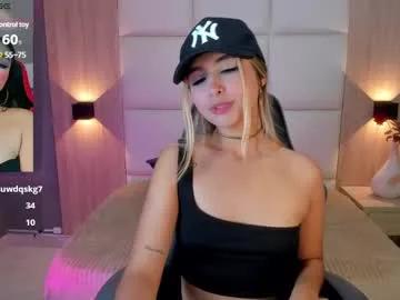 bella1207 from Chaturbate