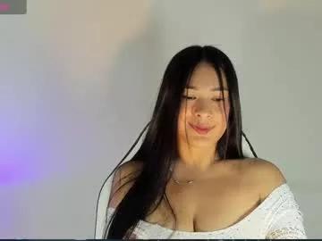 bella_hadid1_ from Chaturbate