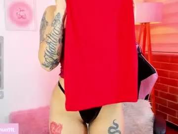 Explore our live girls sluts from our Custom and Multi clubs and checkout exclusive access to highly interactive content, such as shape, hair, titties, pussy type and many more.