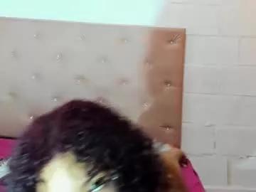 bella_monroe_18 from Chaturbate