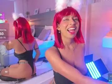 bella_rosse_cute_ from Chaturbate