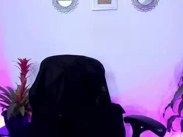 bella_thorne3 from Chaturbate