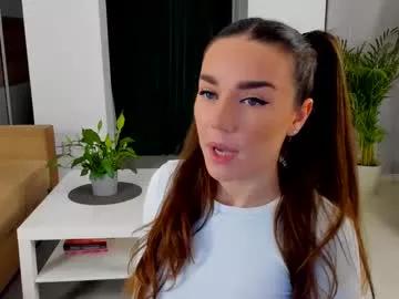 bellaadona from Chaturbate