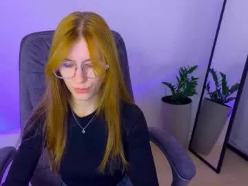 bellafoxi from Chaturbate