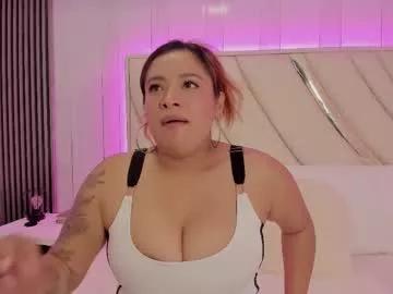 bellalumi from Chaturbate