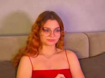bellamarebelle from Chaturbate