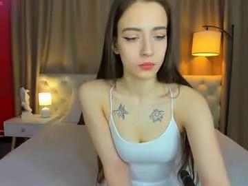 belle_wa1ker from Chaturbate