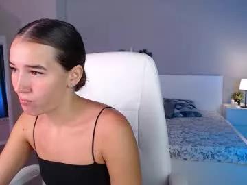 bellla_haddid from Chaturbate