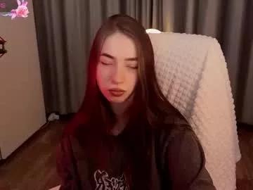 berry_muffin from Chaturbate