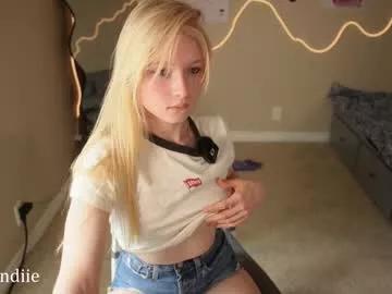 Bestblondiiecb webcams show profile image 