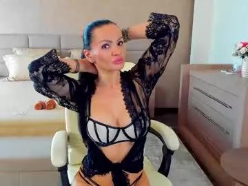beverly_west from Chaturbate
