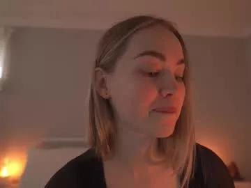 bibi_it_is from Chaturbate