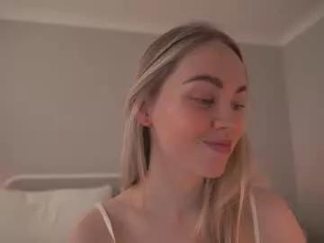 bibi_it_is from Chaturbate