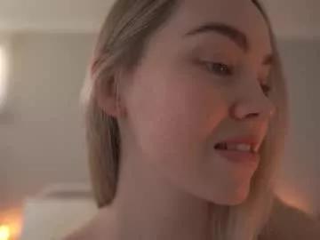 Bibi_it_is webcams show profile image 