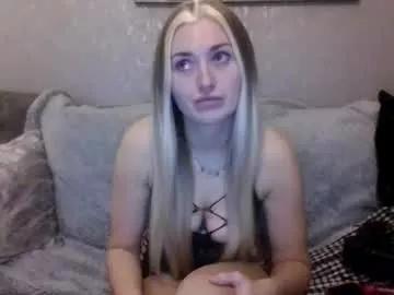 bigbattyblondexo from Chaturbate