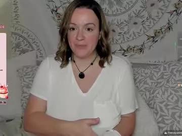 bigboobsmcgee2021 from Chaturbate
