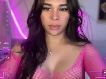 Explore our live girls sluts from our Custom and Multi clubs and checkout exclusive access to highly interactive content, such as shape, hair, titties, pussy type and many more.