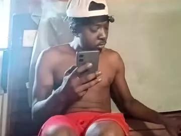 biggbic36 from Chaturbate