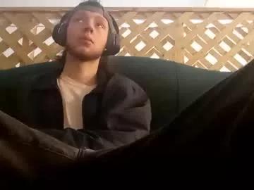 biggestboiiii from Chaturbate