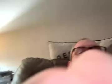 biggloves4bighands from Chaturbate