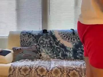 bigguylilmiss from Chaturbate