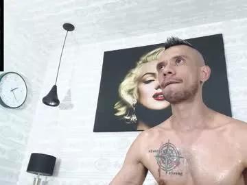 Bigzehuz webcams show profile image 