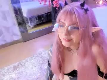 biizzy_noar from Chaturbate