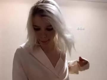 bitter_muse_drip_rawr from Chaturbate