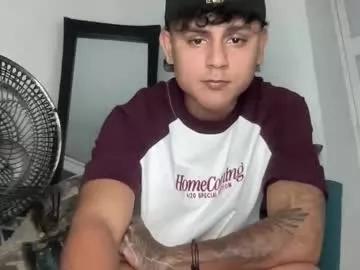 bob_pettersonn from Chaturbate