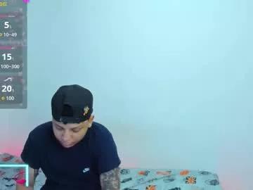 bomburheroes from Chaturbate is Freechat