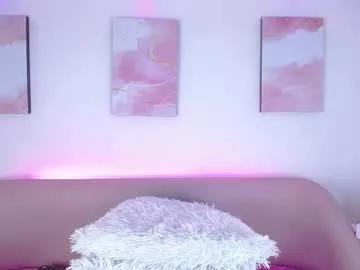 bonn_glow from Chaturbate