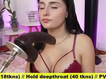 Explore our live girls sluts from our Custom and Multi clubs and checkout exclusive access to highly interactive content, such as shape, hair, titties, pussy type and many more.